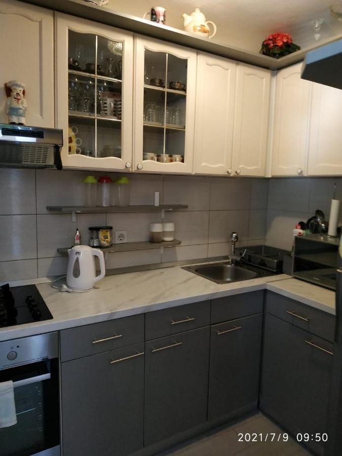 Apartments Raguz 察夫塔特 外观 照片